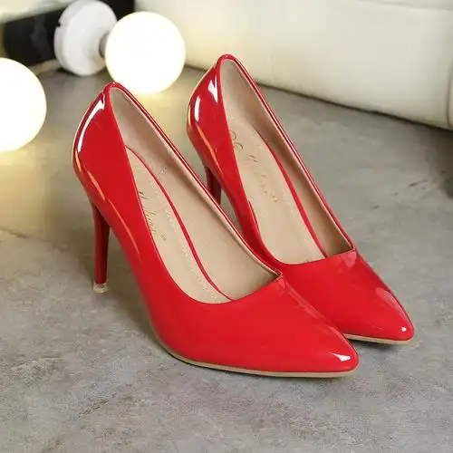 2016款红色高跟鞋细跟尖头女单鞋漆皮浅口欧美款裸