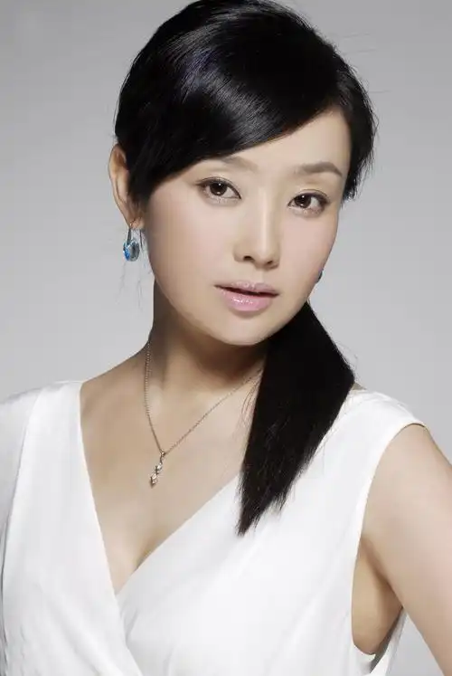 【转载】【美女组图】清纯玉女王子瑜