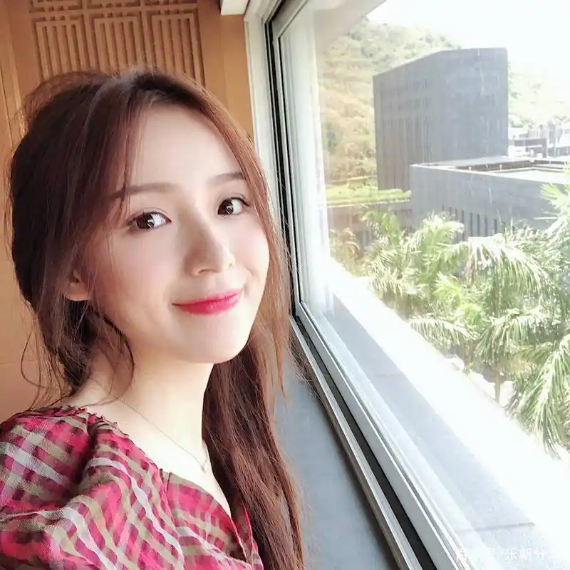 周二珂美拍图集