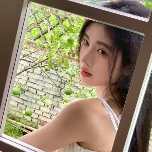 女生头像超话    自用女明星头像伍79 ^ 0751 04 51 07