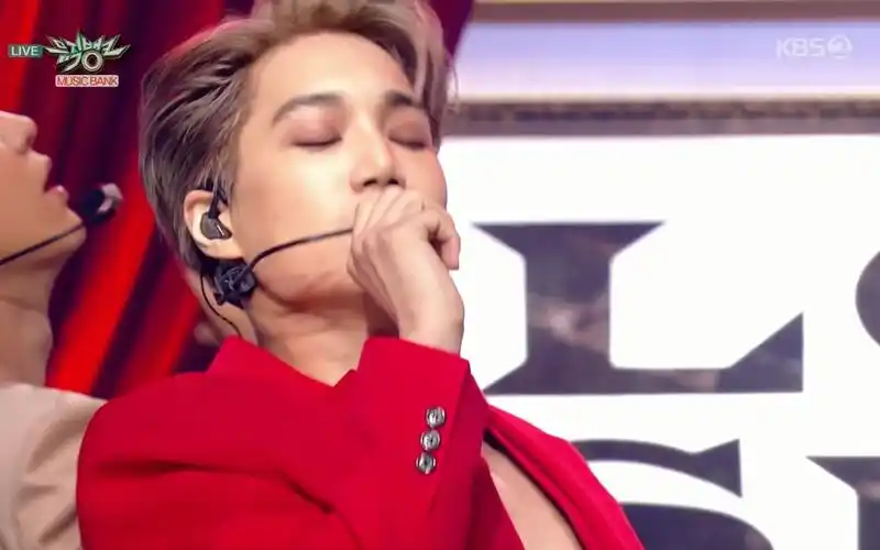 exo - love shot (舞台混剪)