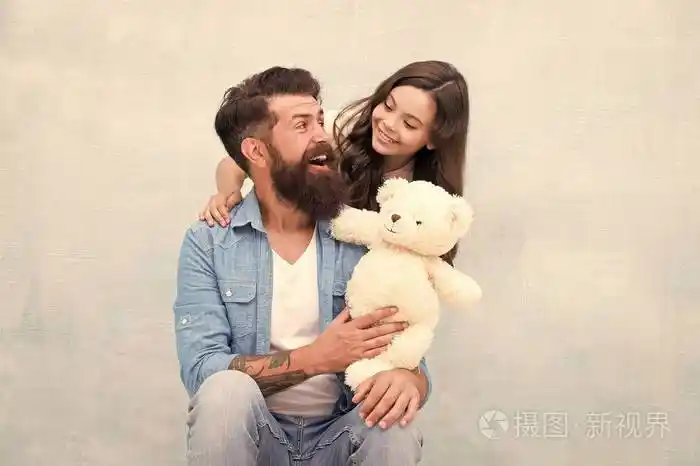 加强父女关系.孩子和爸爸最好的朋友.家庭关系.父亲节概念