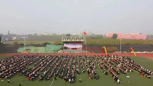 临西实验中学举行2021届高三学生成人仪式