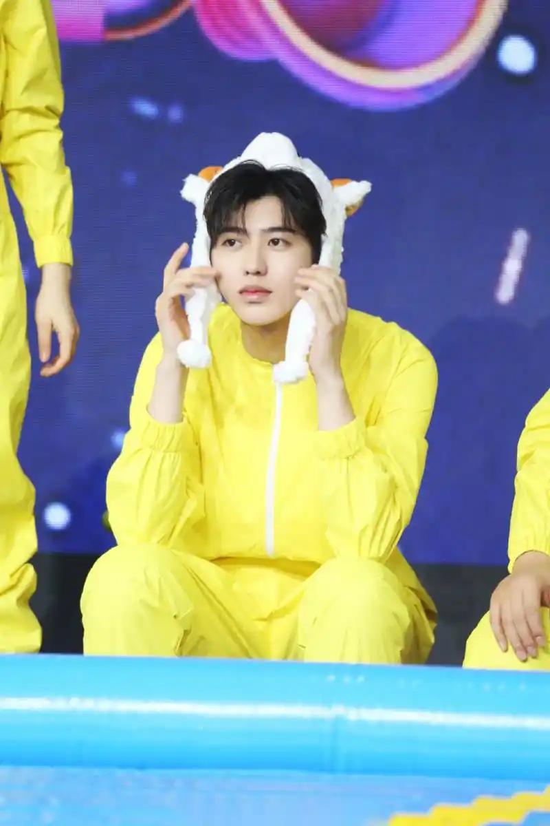 不问归途    但求初心如故 // 9月7日本周六晚20:20《快乐大本营》