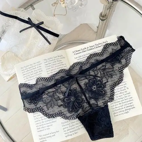 六只兔子性感火辣丁字裤女纯欲蕾丝网纱透明低腰高开叉情趣内裤女