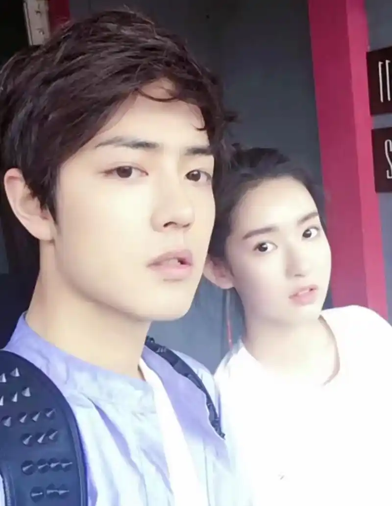 早期#肖战  #王玉雯  - 抖音