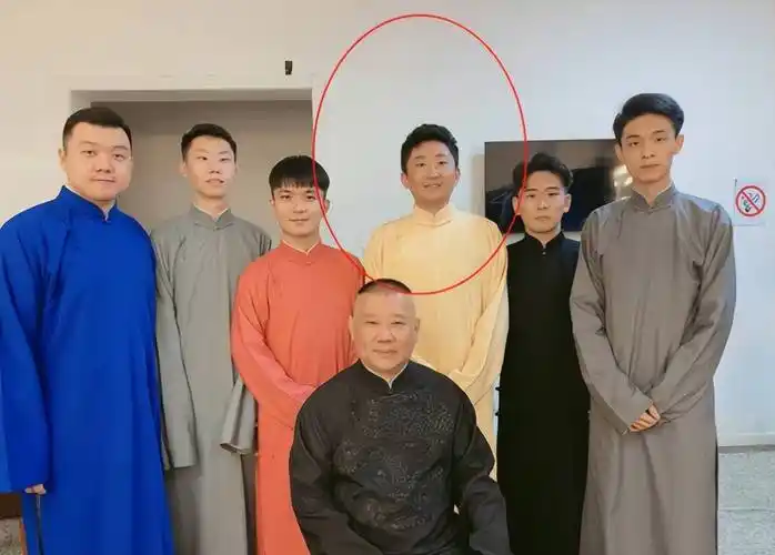 这一次,曹云金赢了,郭德纲输的彻彻底底_相声_直播_演出