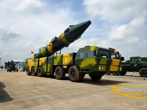 大型军事装备模型制作厂家租赁/1:1仿真军事模型