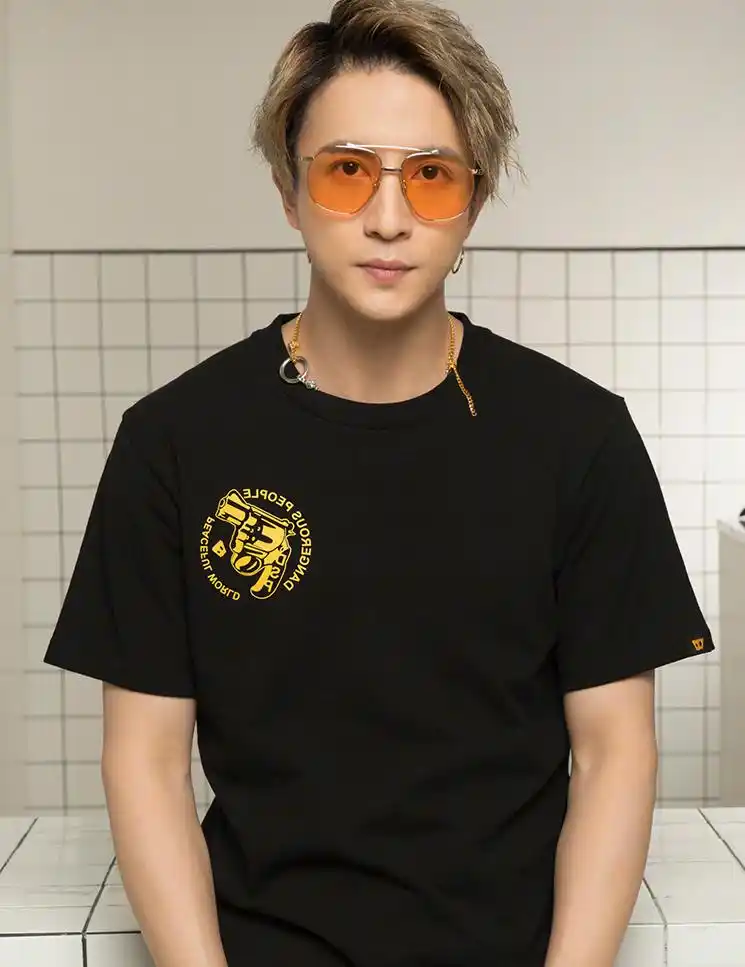 薛之谦最帅的9张照片,据说真爱粉都会看完!