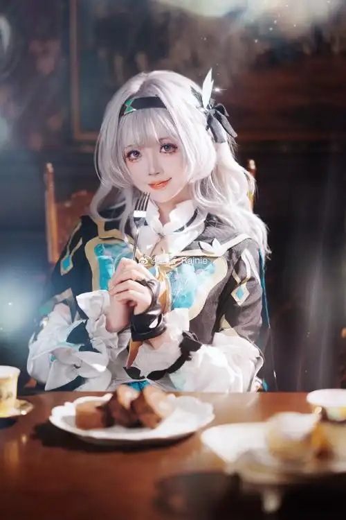 崩坏星穹铁道#    橡木蛋糕卷_  想跟你一起吃79    92:@兰斯_c