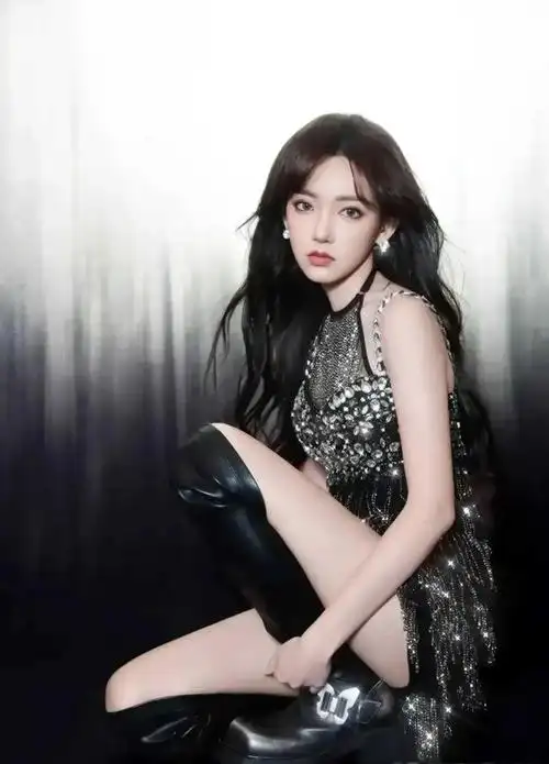 娜扎才是大号水蜜桃程潇好身材兜不住穿得多大胆就有多性感