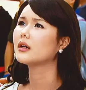 刘思希整容前后照片对比:刘思希演绎经历