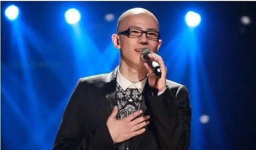 平安低调现身为央视某节目拍宣传片|平安|宣传片|中国好声音_新浪娱乐