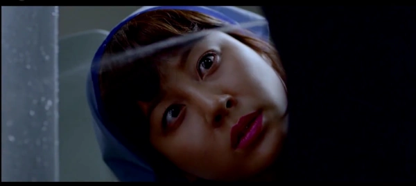 有人知道这是什么电影吗?好像是一个女的在厕所看到她前男友