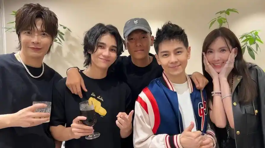 《披哥3》冠军之争抓马不断,陈若仪发小作文,谢娜