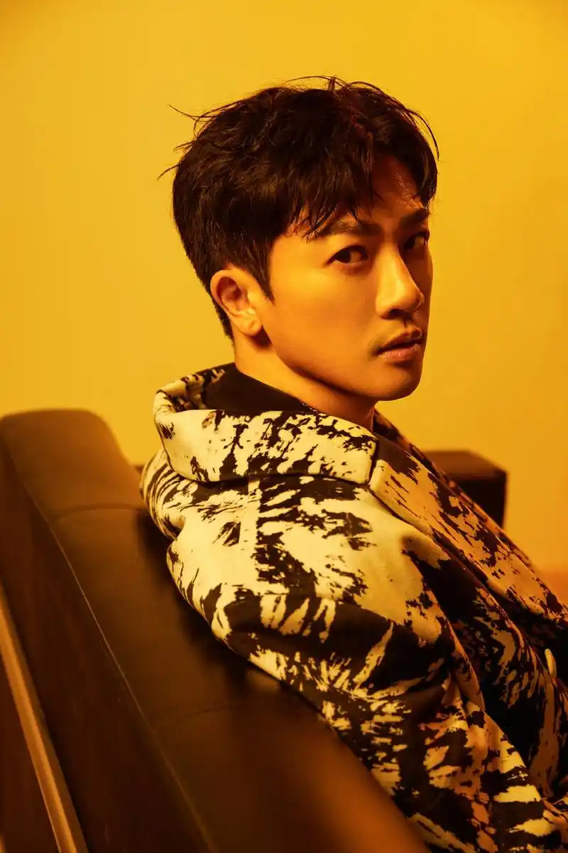 组图:苏有朋质疑大众对偶像的成见:我天生超不会演戏