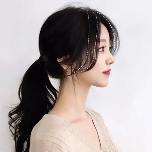 八字中分刘海图片女生