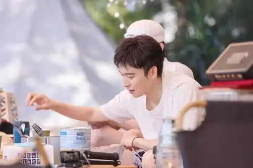 董子健《恰好是少年》展现运动天赋 因谢宏祖一角再次引发网友热议