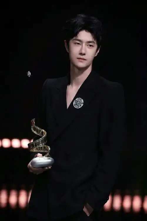 王传君想看易烊千玺王一博演杀手##王一博##向全世界安利王一博