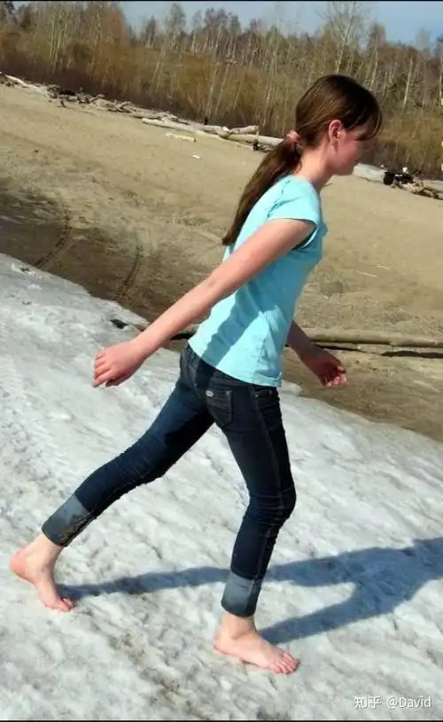 关于赤脚? - 知乎