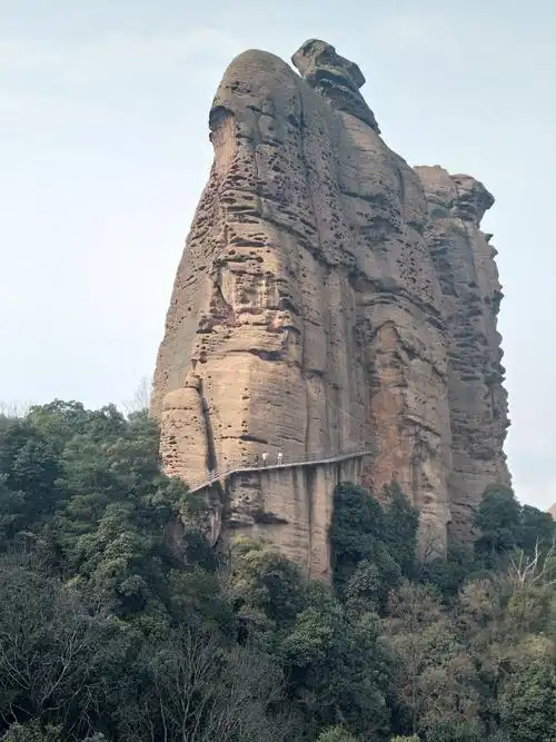 2021,1,16日游览江西弋阳龟峰风景区.