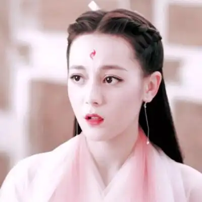 迪丽热巴凤九头像