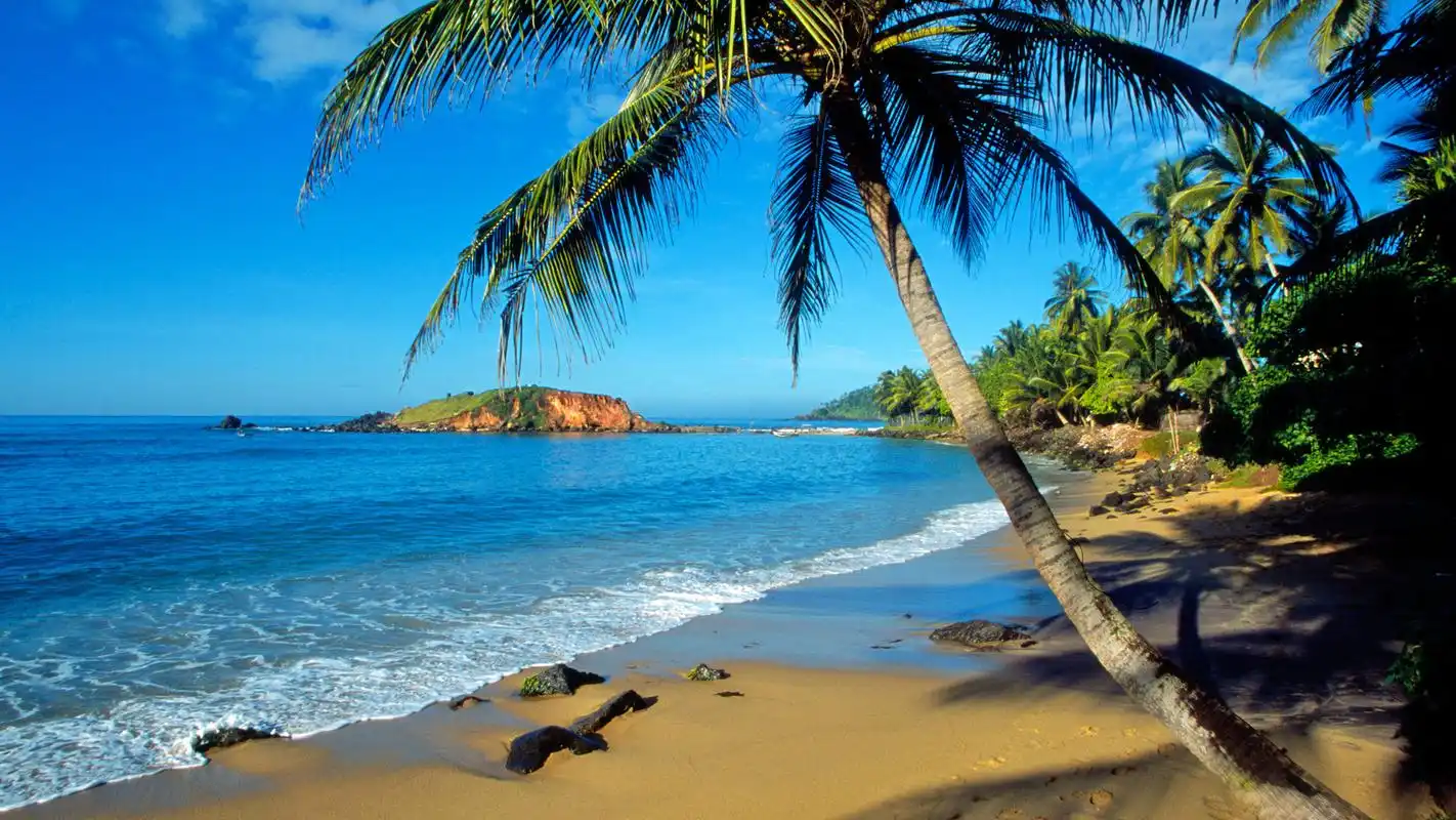 清新亮丽自然美景海滩电脑桌面壁纸图片下载