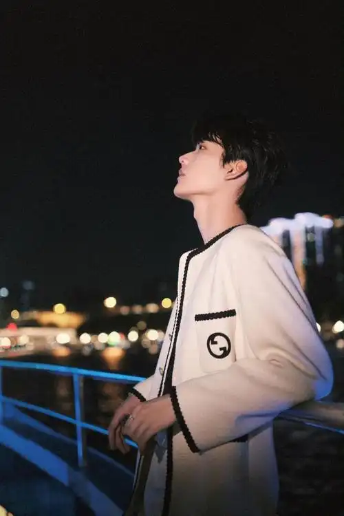 周柯宇|巡演_新浪新闻