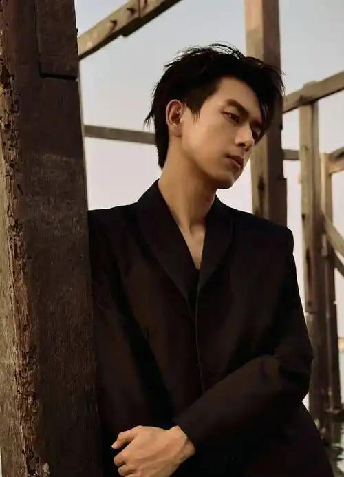 一问一答 | 杨紫李现,何猷君奚梦瑶,三字小生,张艺兴蔡徐坤,金莎和小