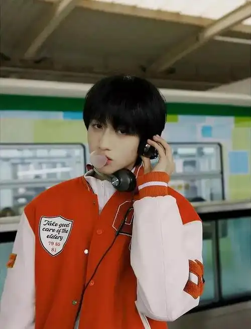 朱志鑫原名叫什么朱志鑫个人简介资料