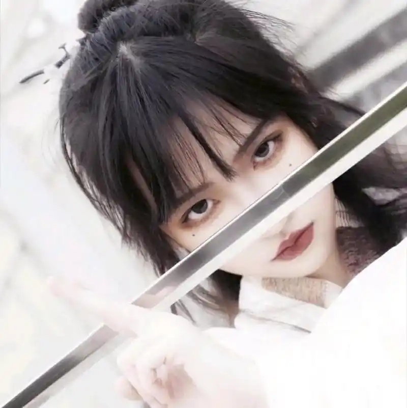 超霸气超拽真人女生高清头像