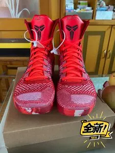 科比九代高帮篮球鞋