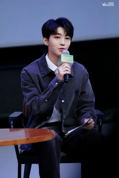 王俊凯平遥电影展特约策展人##王俊凯任第七届平遥影展特约策展人