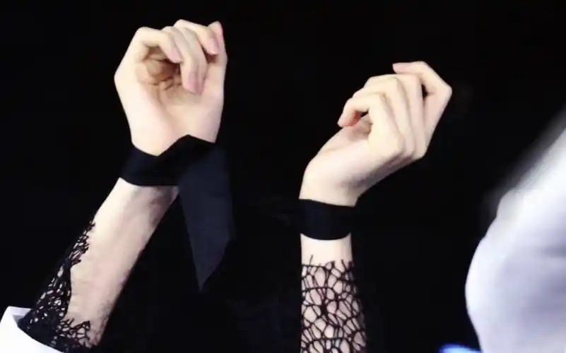 【宋亚轩】手控 这双手看起来就很好摸的样子