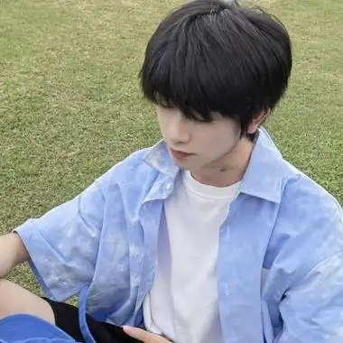 暗黑系超好看帅气的男生真人头像最新超级很惊艳的好看男生qq头