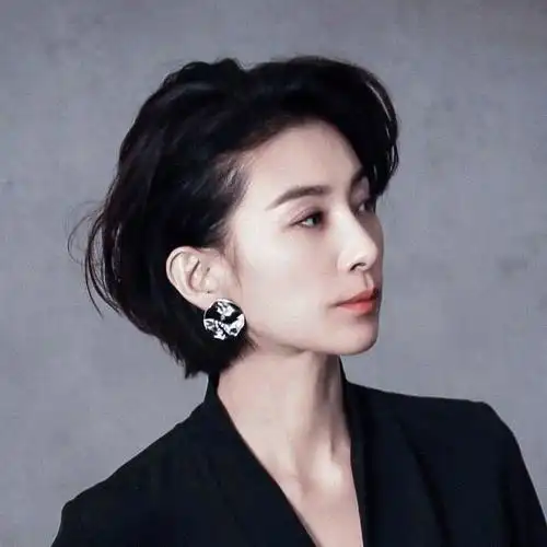 有哪些侧脸惊艳的女明星?