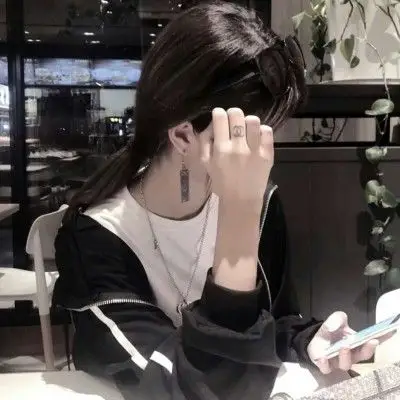 2019最新抖音的潮流女生头像