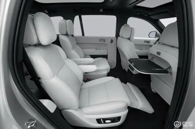 理想l9后排-泊车-独立悬架-易车