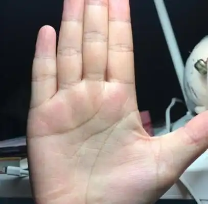 "手有通天纹,财神自然来"百年难遇的手相,男有贵气女有财气!