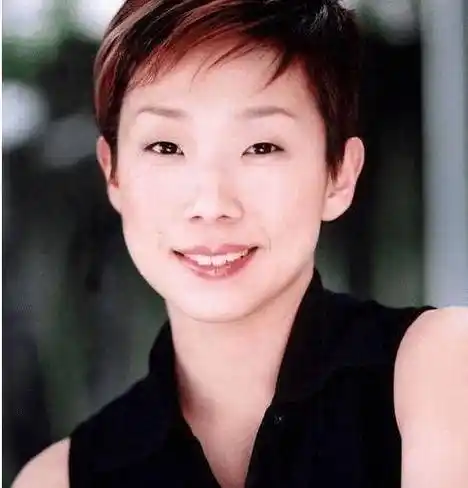 朱卫茵_创作_女儿