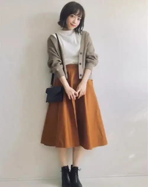 秋季女生怎么穿衣服有高级感又不失淑女