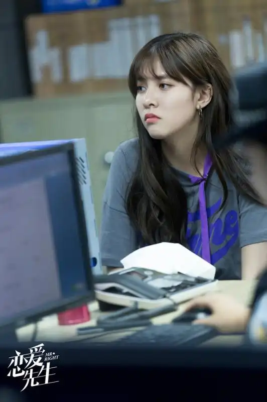 宋妍霏《恋爱先生》热播 "泡面头cp"甜蜜约会