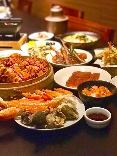 探店在黄浦江畔的五星级酒店一顿自助餐让我吃到扶墙而出内含福利