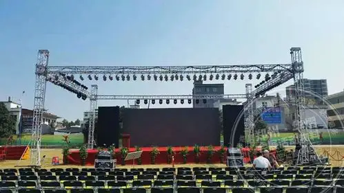 安阳-濮阳舞台桁架租赁公司详细讲解如何大跨度桁架施工