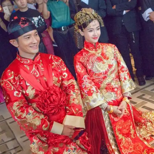 黄晓明baby结婚绣禾服同款裙褂中式礼服龙凤褂复古新娘敬酒秀和服