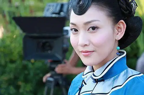 是电视剧《 a target="_blank" href="/item/大丫鬟/7320" data-lemma