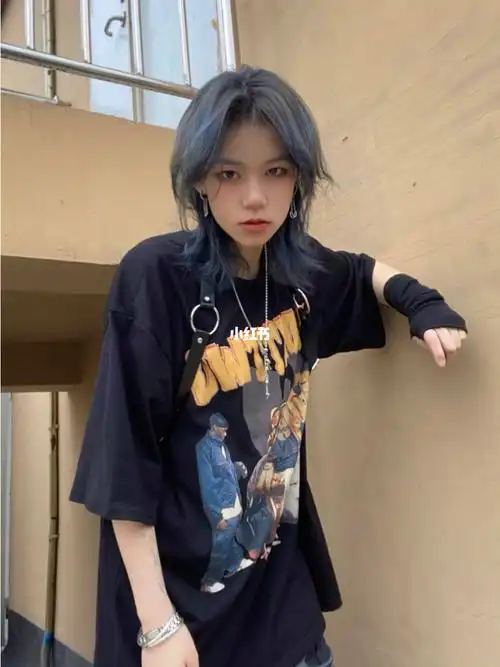 979797最火日系高层次修容短发发型留鲻鱼头的小伙伴都知道,留