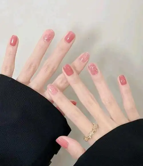 这10款美甲温柔显白,简约气质,赶紧收藏起来