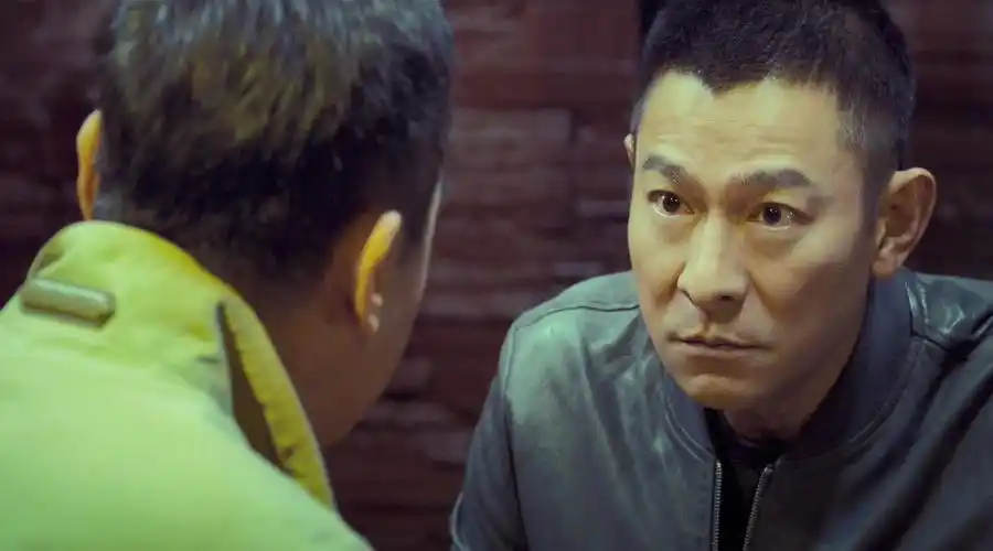 拆弹专家2发布刘德华和刘青云在餐厅争吵的正片片段