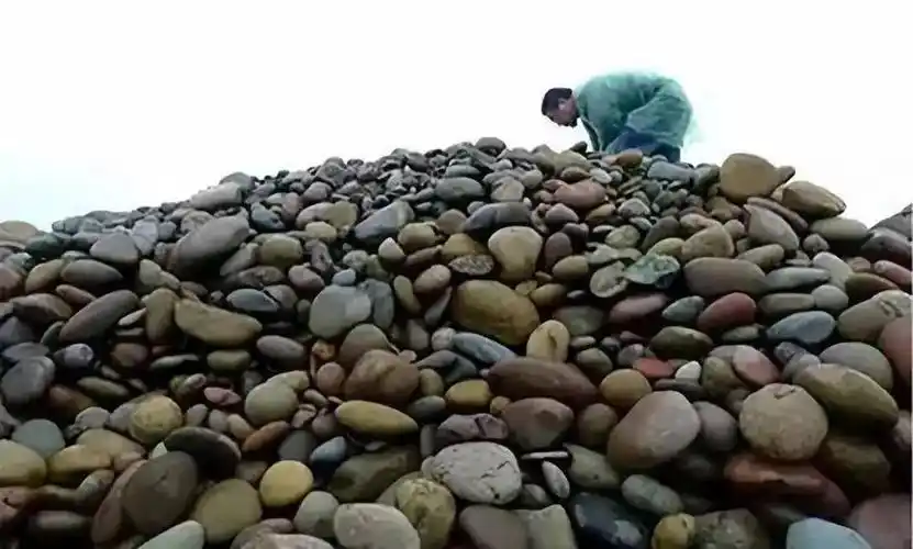 你知道古人是如何捡石头的吗? |此一趣,古今向往之